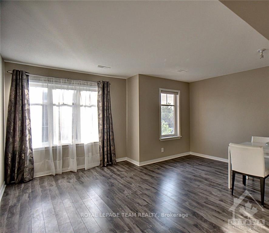 Photo 5 of 109 Keltie Private, Ottawa, Barrhaven - Longfields — HOMEH