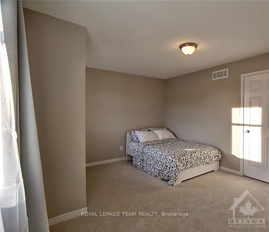 Photo 15 of 109 Keltie Private, Ottawa, Barrhaven - Longfields — HOMEH