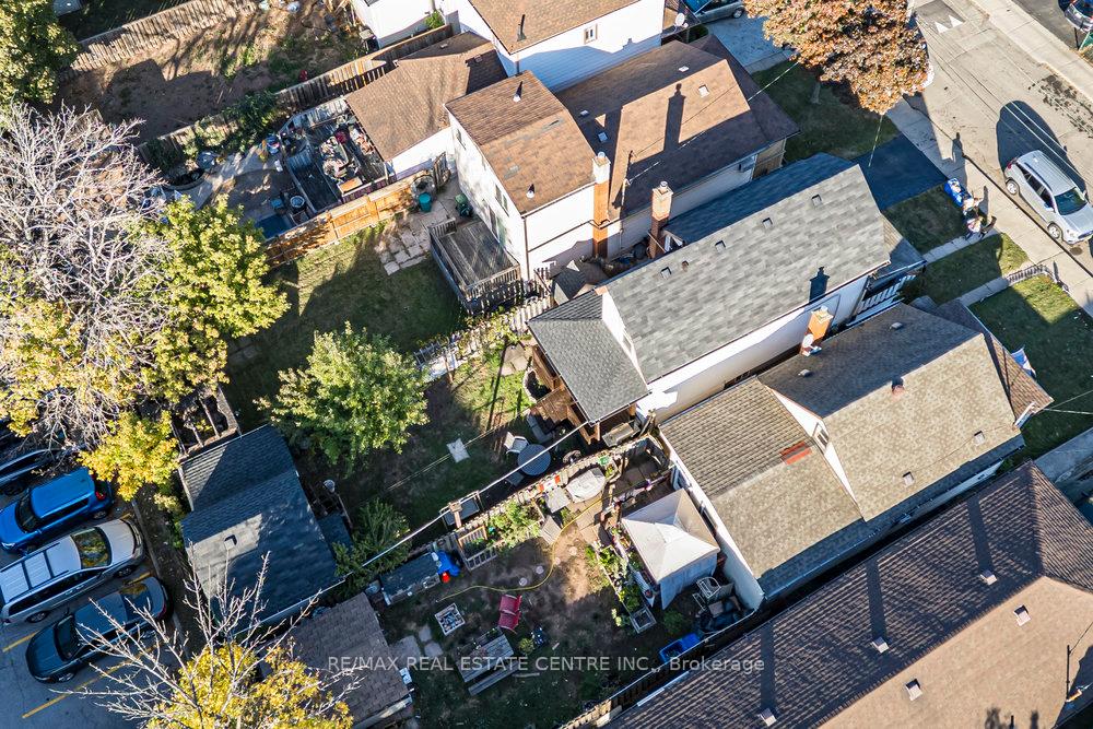 Photo 29 of 23 Frederick Avenue, Hamilton, Crown Point — HOMEH