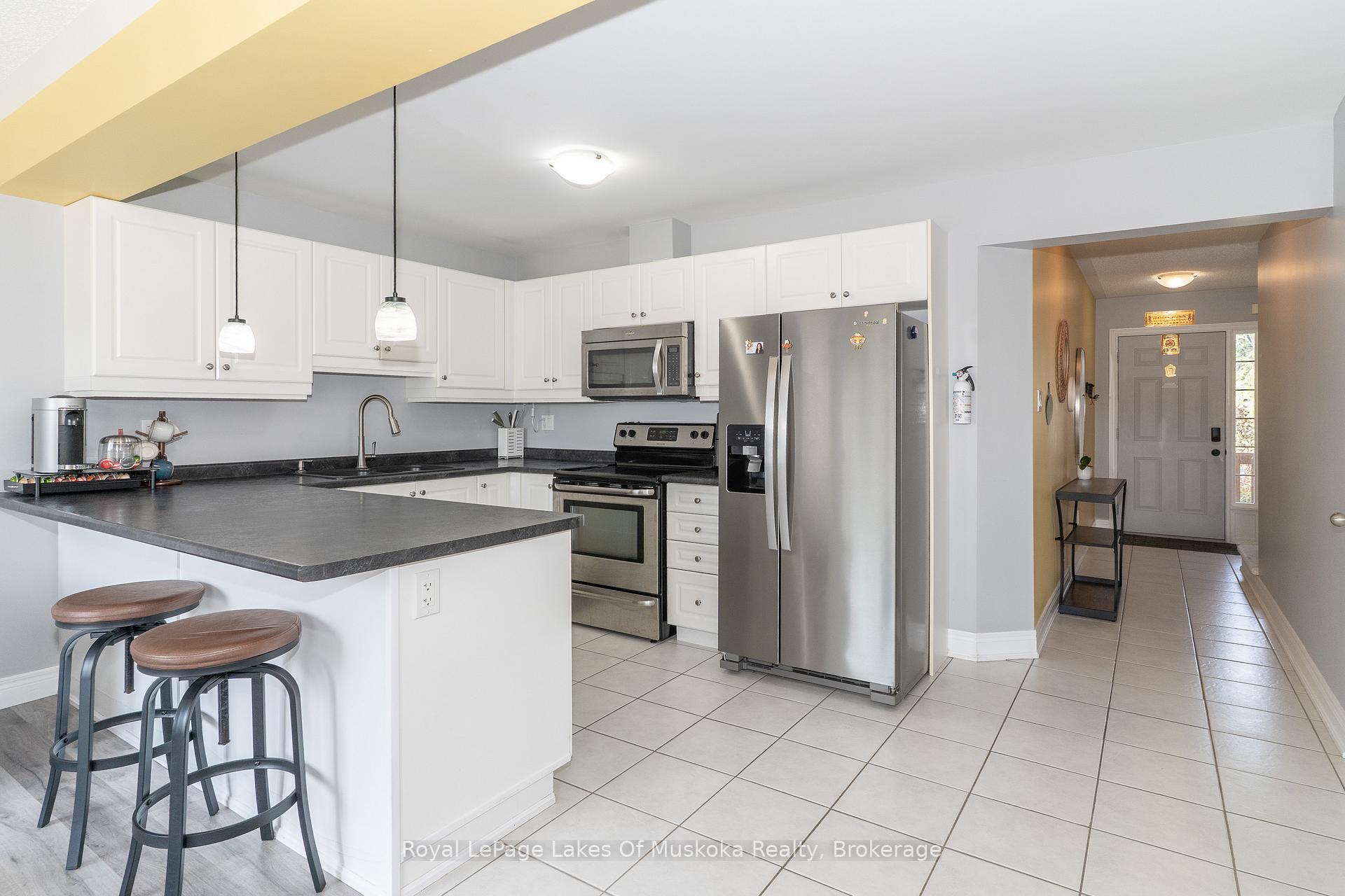 Photo 9 of 23 Little Ryans Way, Bracebridge, Macaulay — HOMEH