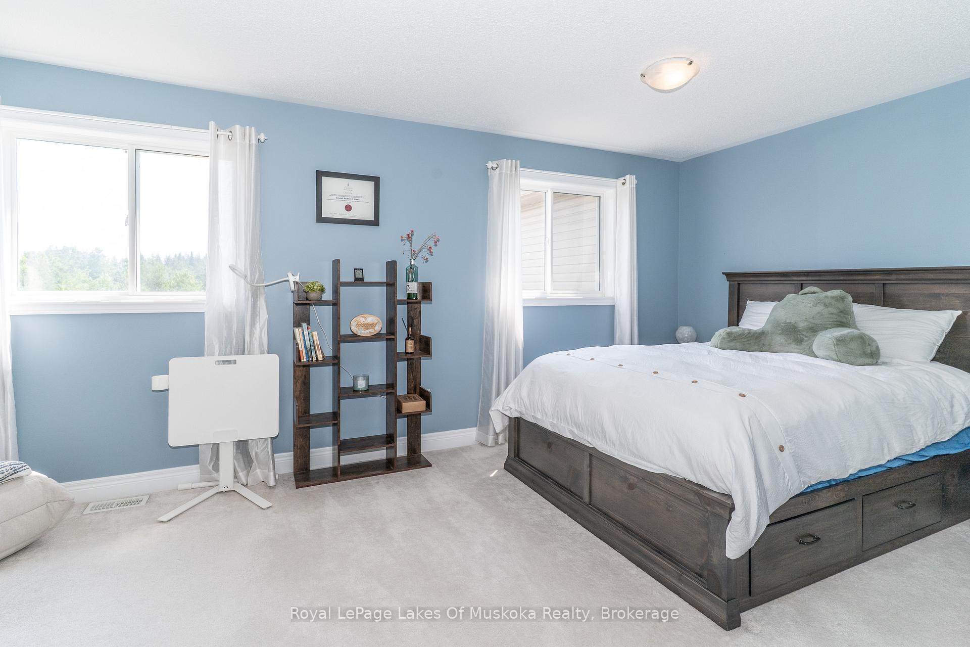 Photo 17 of 23 Little Ryans Way, Bracebridge, Macaulay — HOMEH