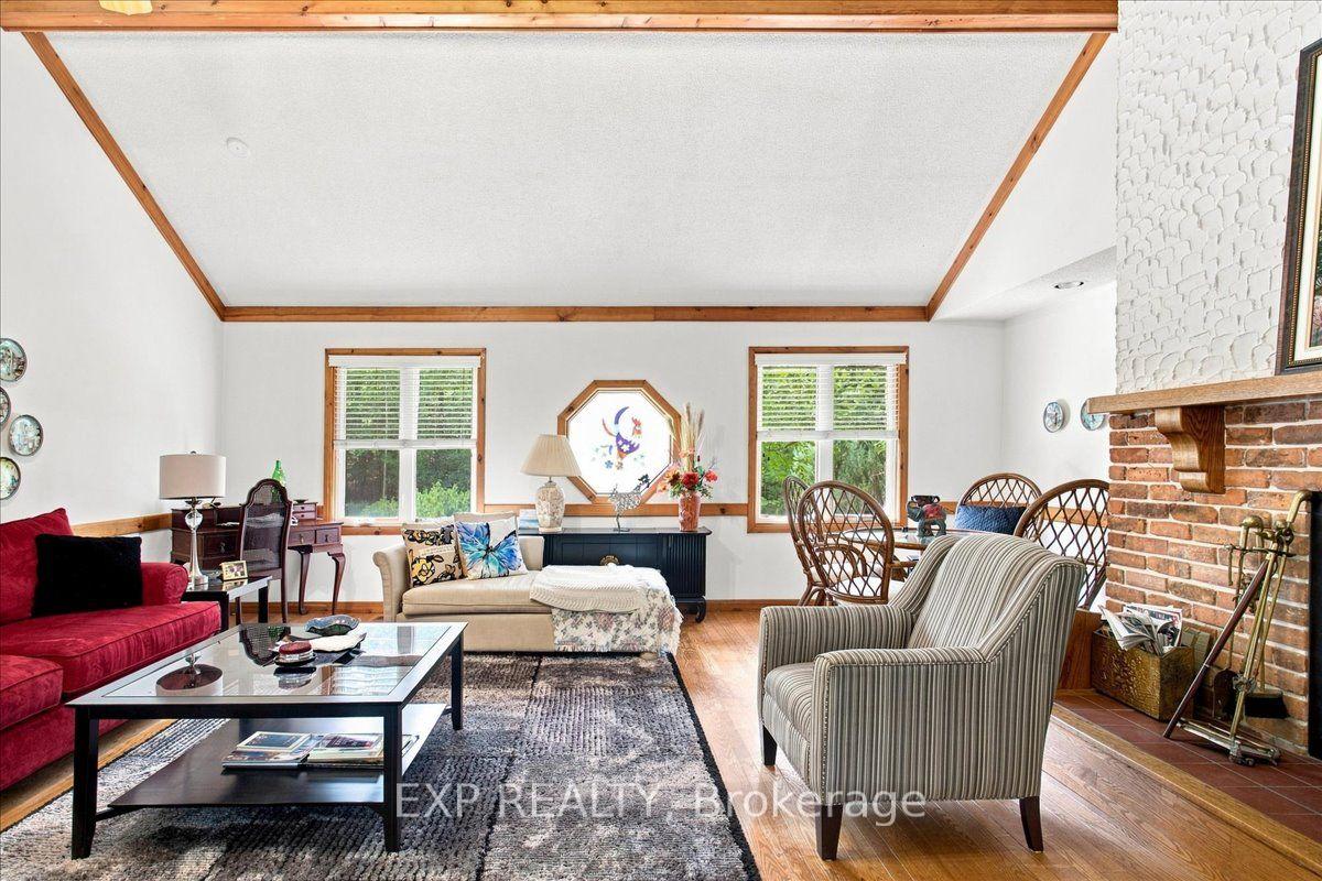 Photo 8 of 20 Pineshore Crescent, Tiny, Rural Tiny — HOMEH