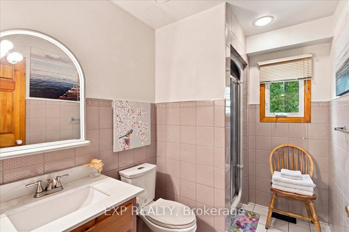 Photo 14 of 20 Pineshore Crescent, Tiny, Rural Tiny — HOMEH