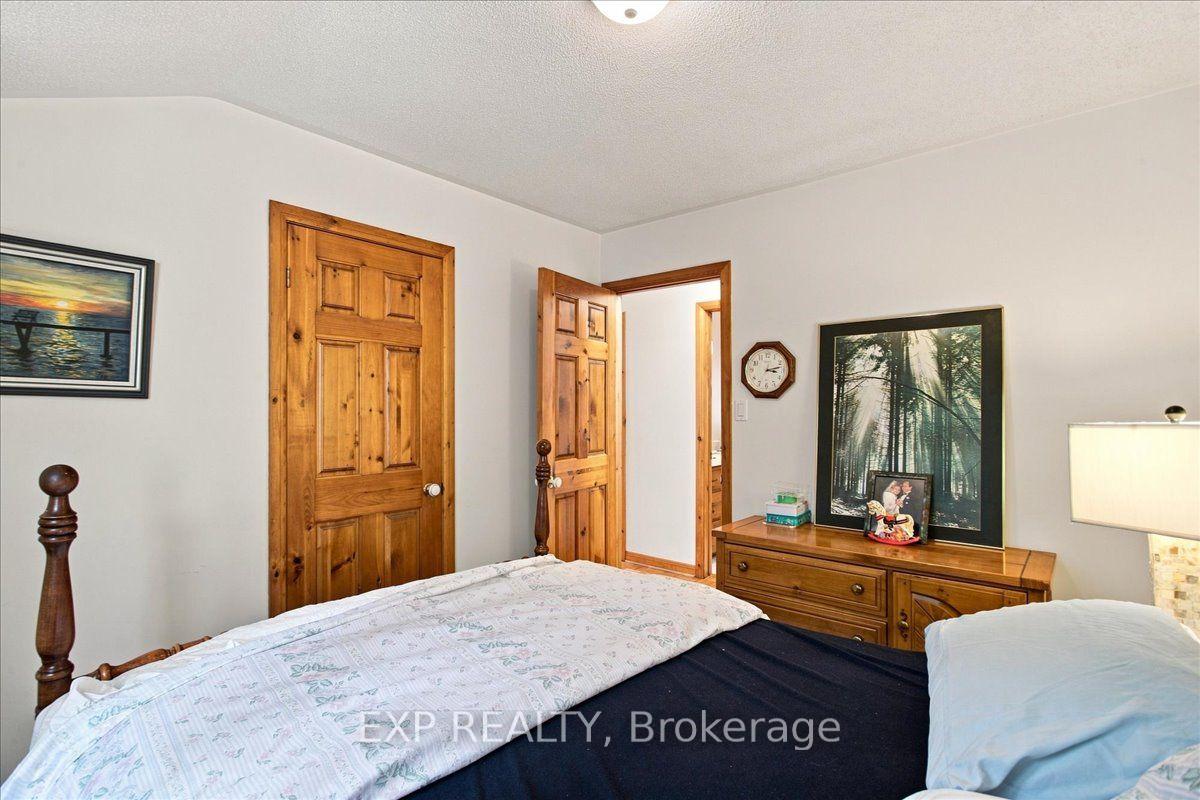 Photo 23 of 20 Pineshore Crescent, Tiny, Rural Tiny — HOMEH