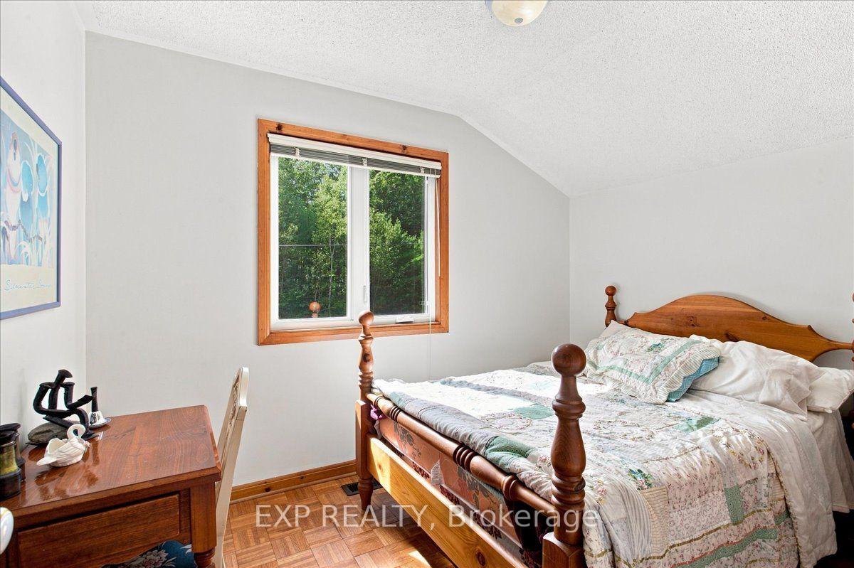 Photo 24 of 20 Pineshore Crescent, Tiny, Rural Tiny — HOMEH