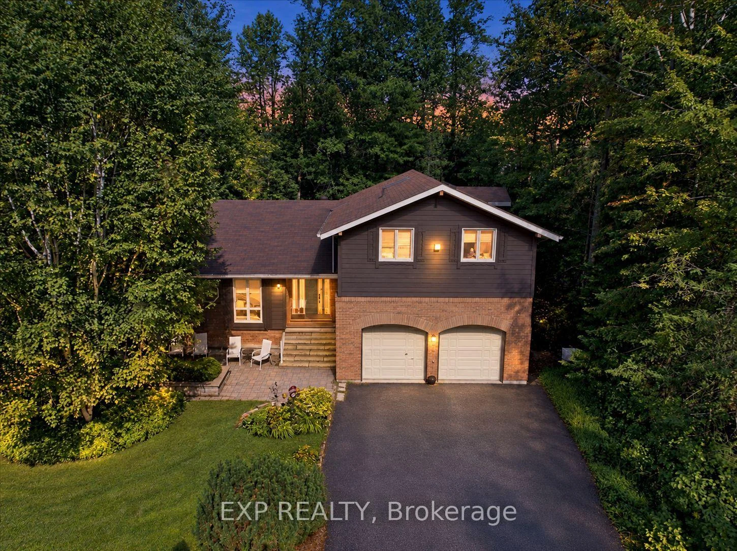 Photo 2 of 20 Pineshore Crescent, Tiny, Rural Tiny — HOMEH