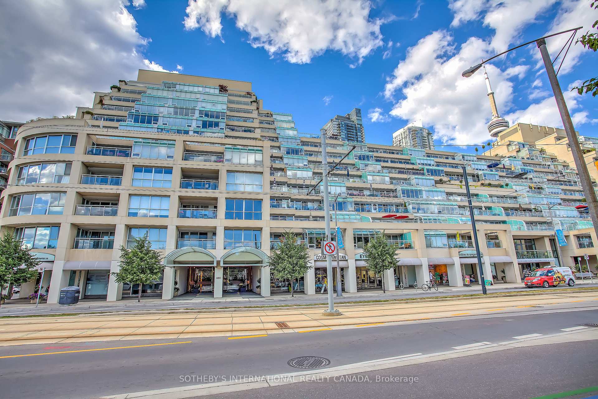 Front of Unit 205, 480 Queens Quay W