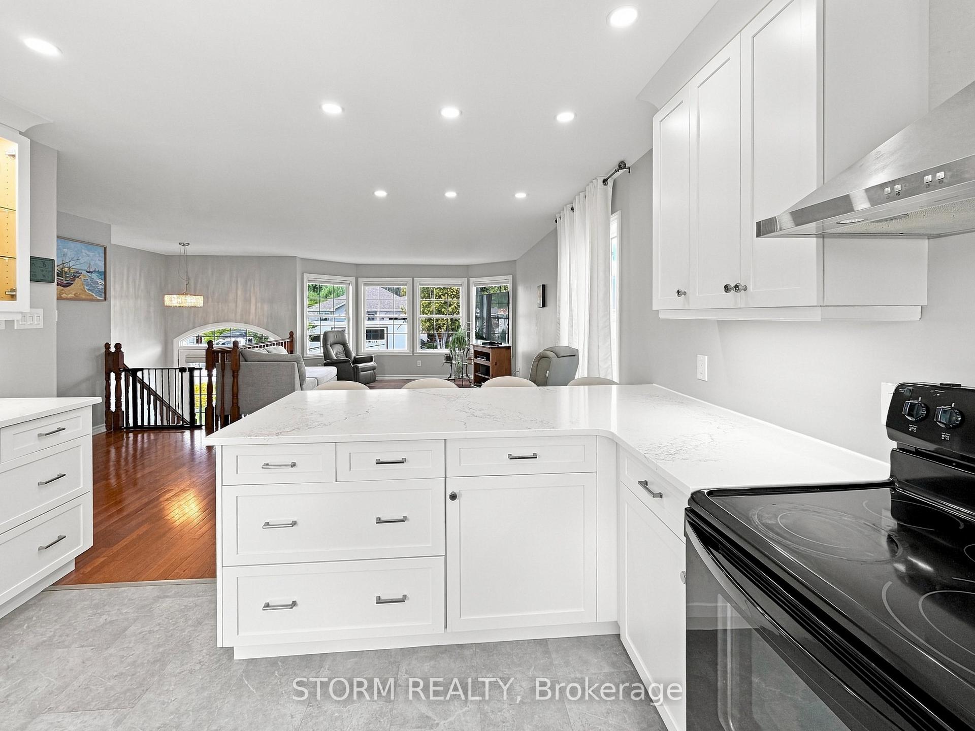 Photo 15 of 78 Hickory Street, South Stormont, Ingleside — HOMEH