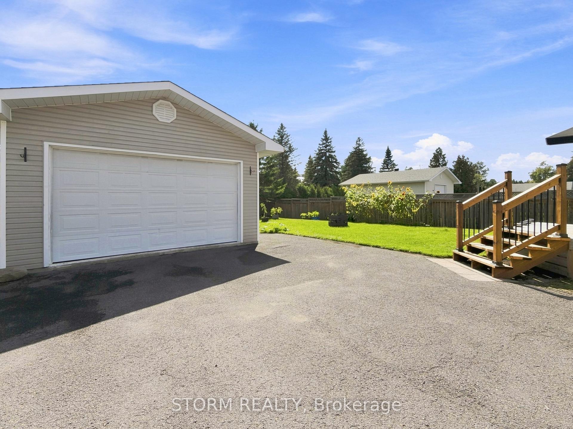 Photo 35 of 78 Hickory Street, South Stormont, Ingleside — HOMEH