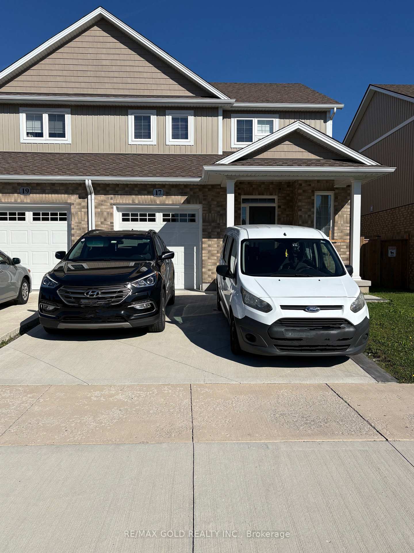 Photo 5 of 17 Marshall Lane, St. Catharines, Oakdale — HOMEH
