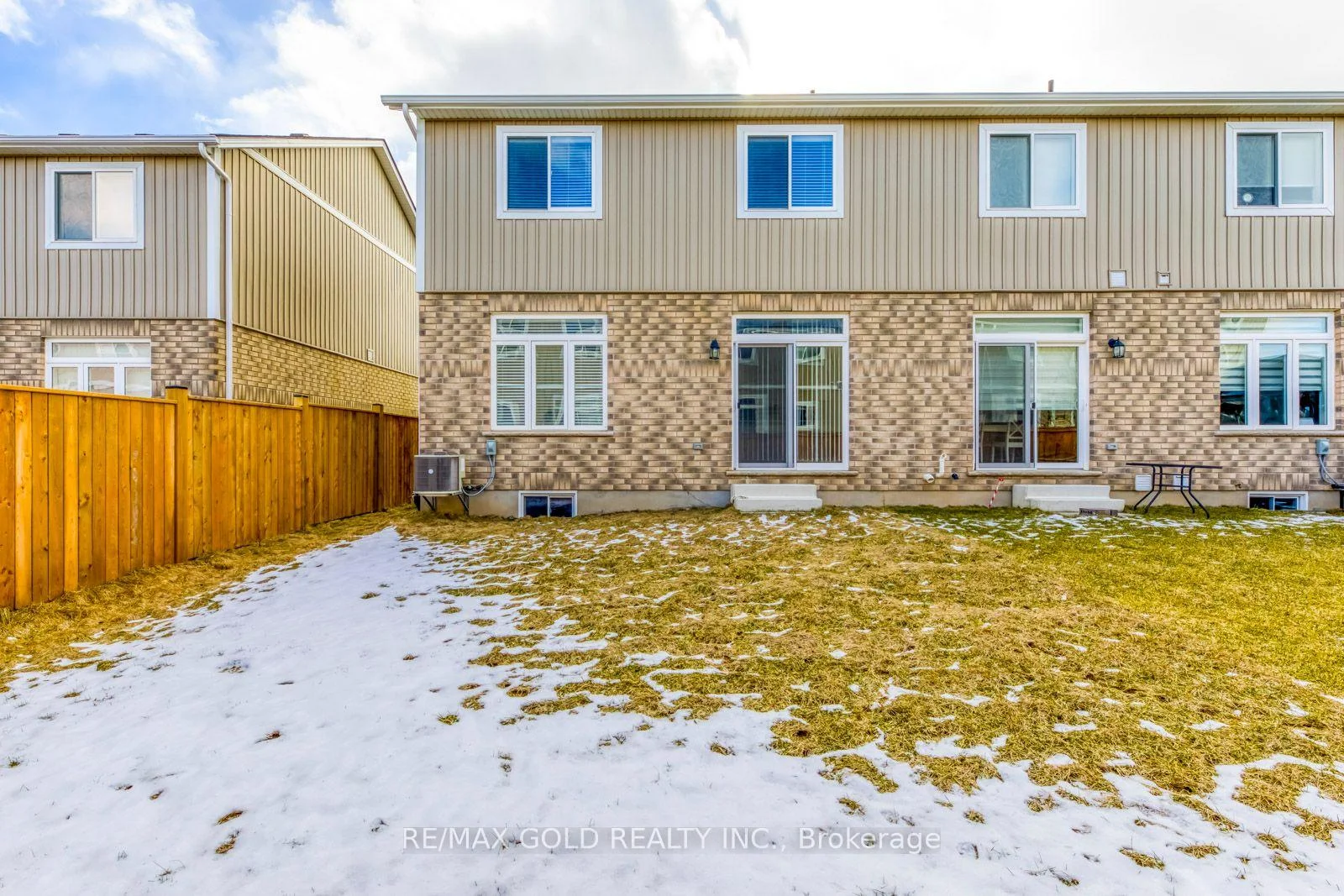 Photo 32 of 17 Marshall Lane, St. Catharines, Oakdale — HOMEH