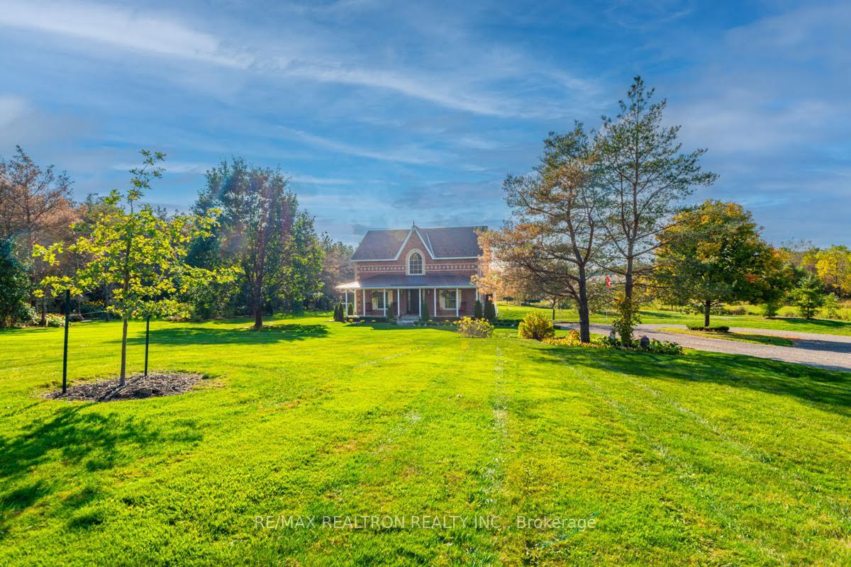 Photo 2 of 16450 Weston Road, King, Pottageville — HOMEH