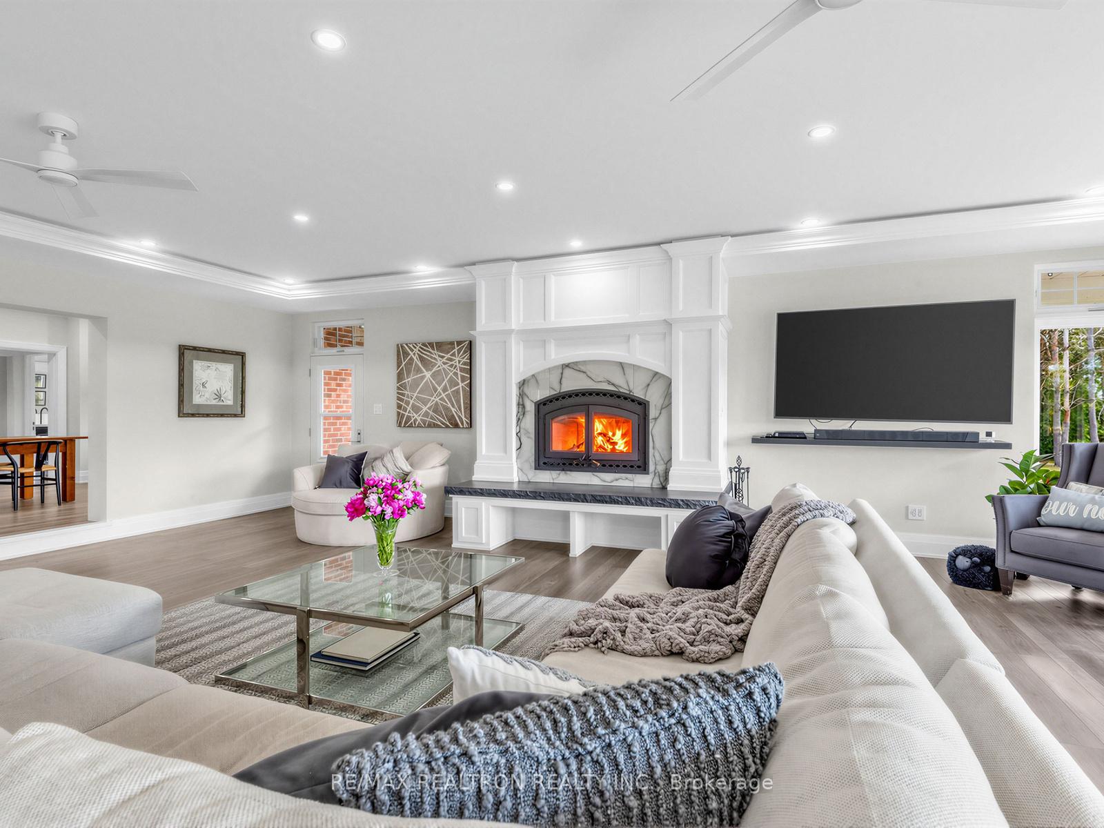 Photo 7 of 16450 Weston Road, King, Pottageville — HOMEH