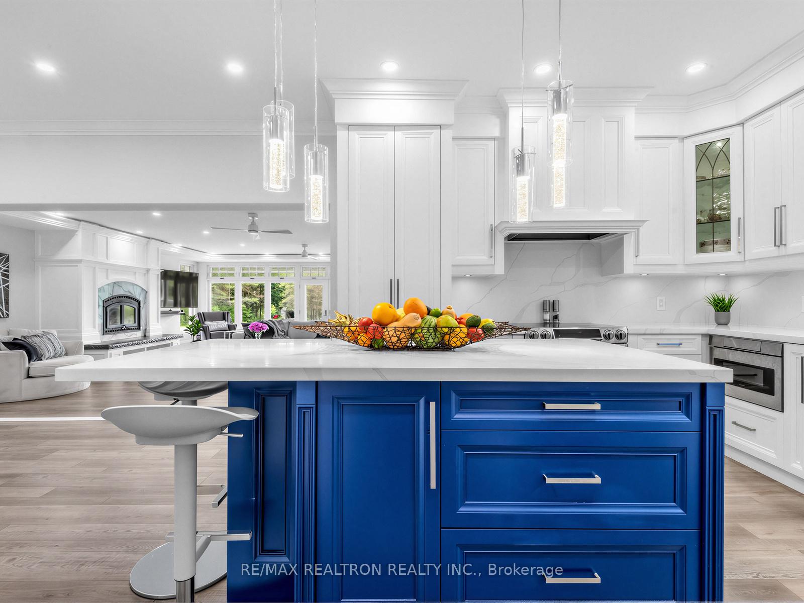 Photo 13 of 16450 Weston Road, King, Pottageville — HOMEH