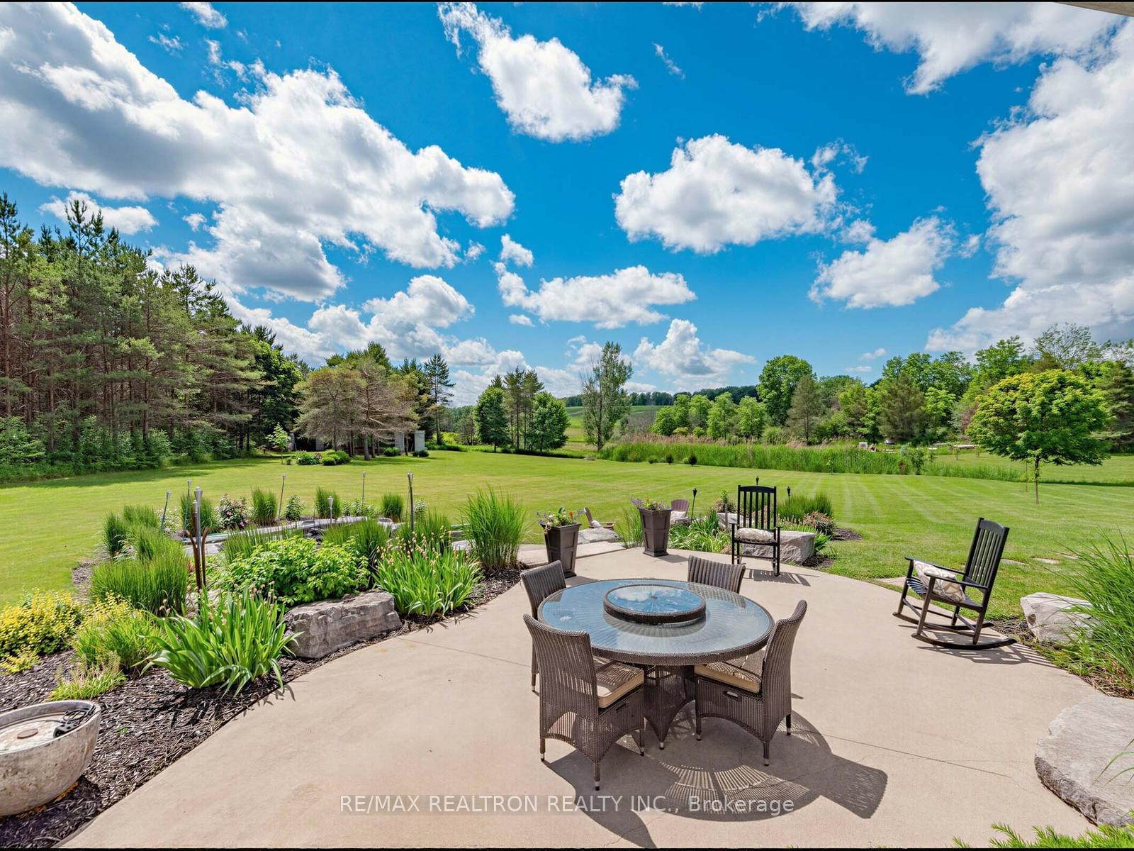Photo 22 of 16450 Weston Road, King, Pottageville — HOMEH