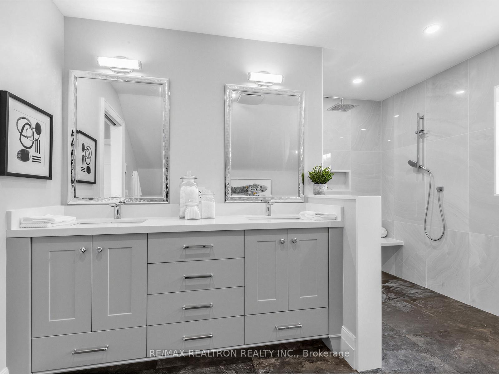 Photo 36 of 16450 Weston Road, King, Pottageville — HOMEH