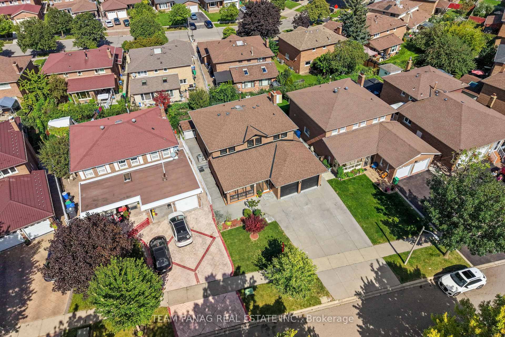 Photo 2 of 92 Princeton Terrace, Brampton, Northgate — HOMEH