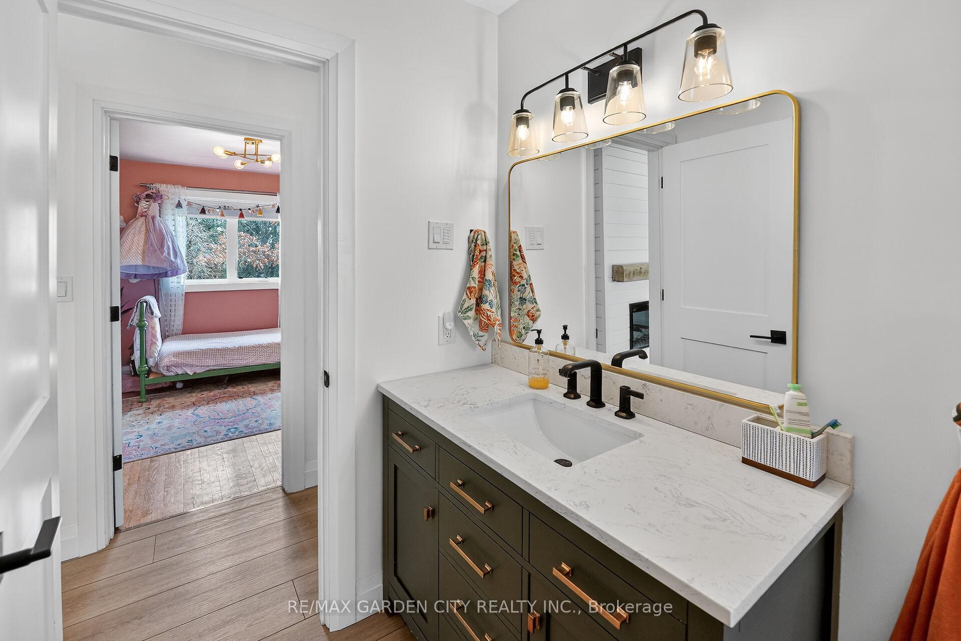 Photo 18 of 377 Canboro Road, Pelham, Fenwick — HOMEH