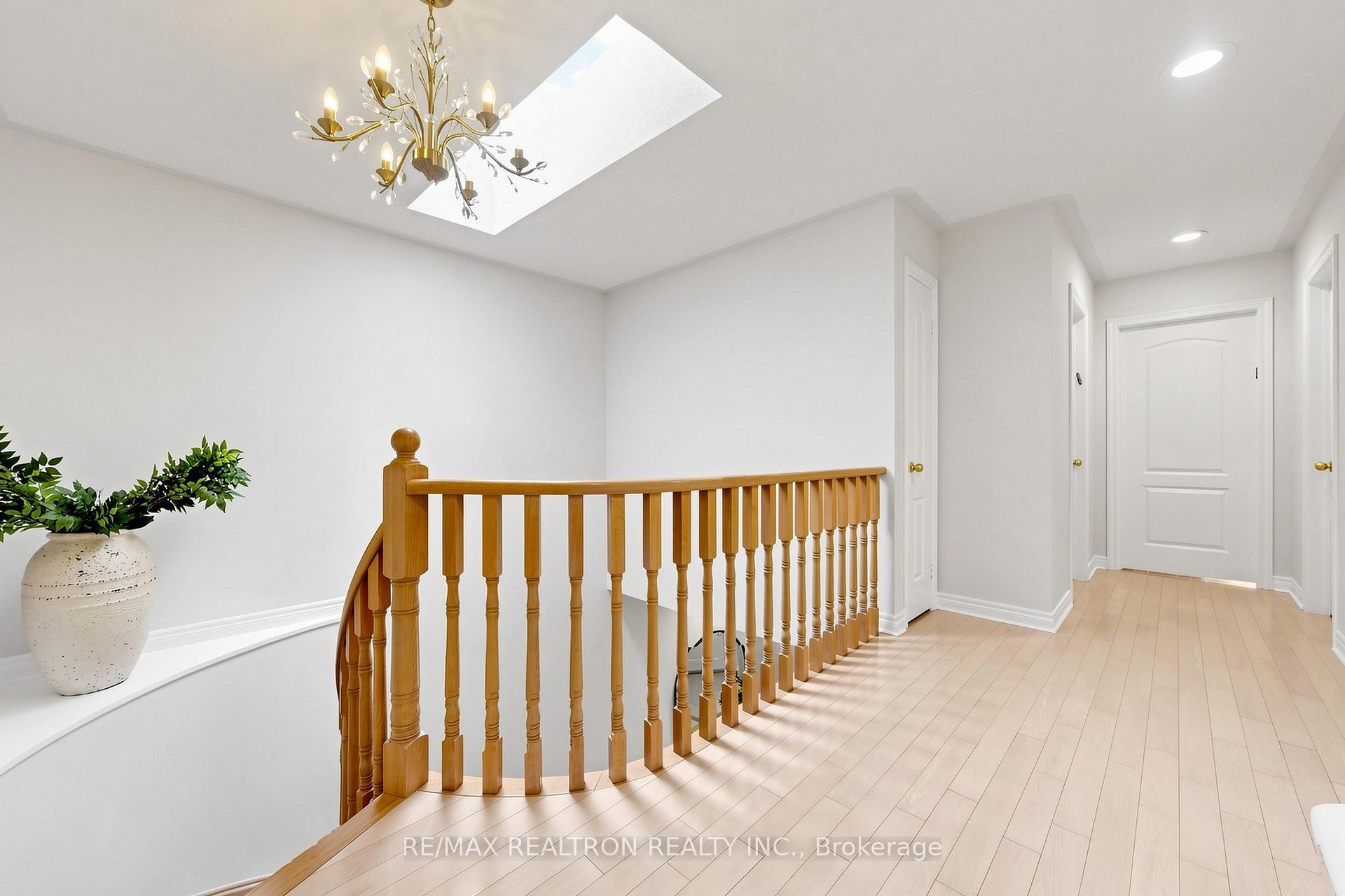 Photo 24 of 338 Mcbride Crescent, Newmarket, Summerhill Estates — HOMEH