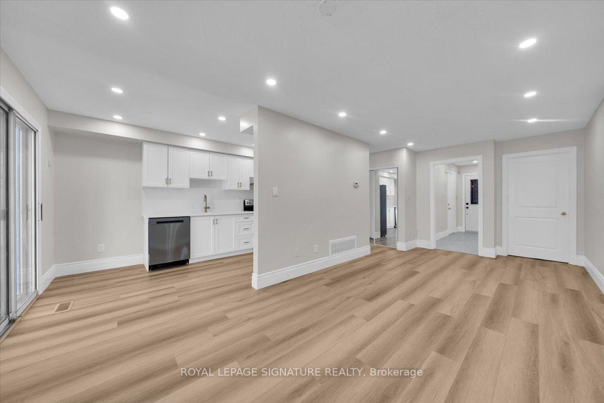 Photo 7 of Unit 29, 6950 Tenth Line W, Mississauga, Lisgar — HOMEH