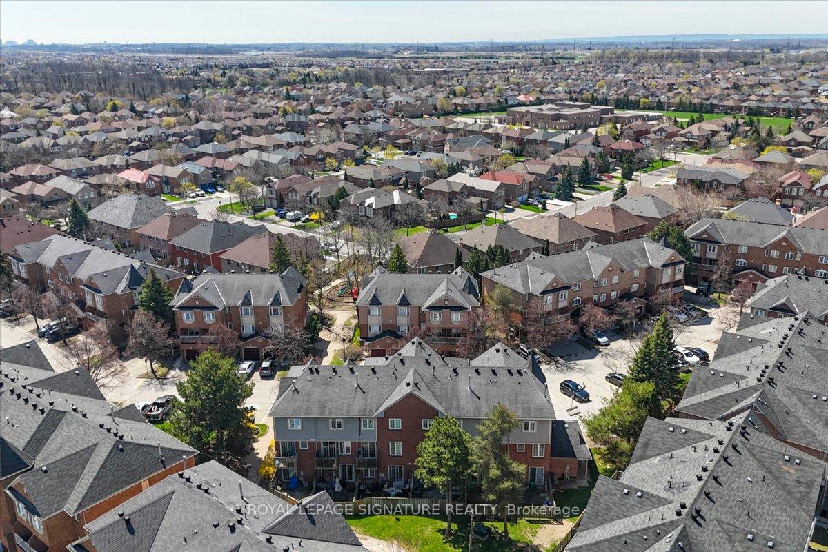 Photo 33 of Unit 29, 6950 Tenth Line W, Mississauga, Lisgar — HOMEH