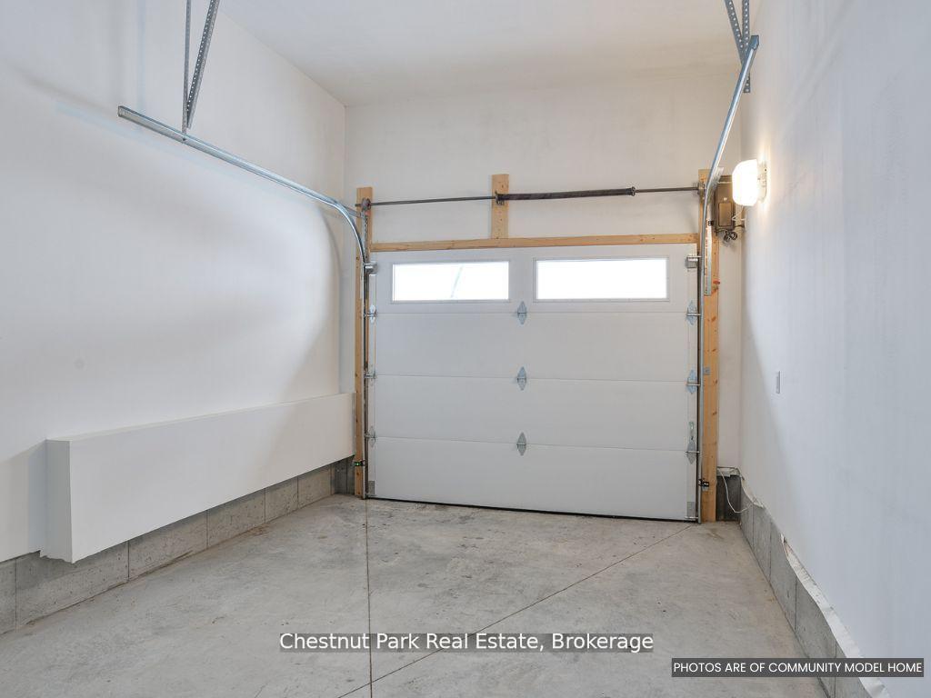 Photo 10 of 18 Pine Needle Way, Huntsville, Chaffey — HOMEH