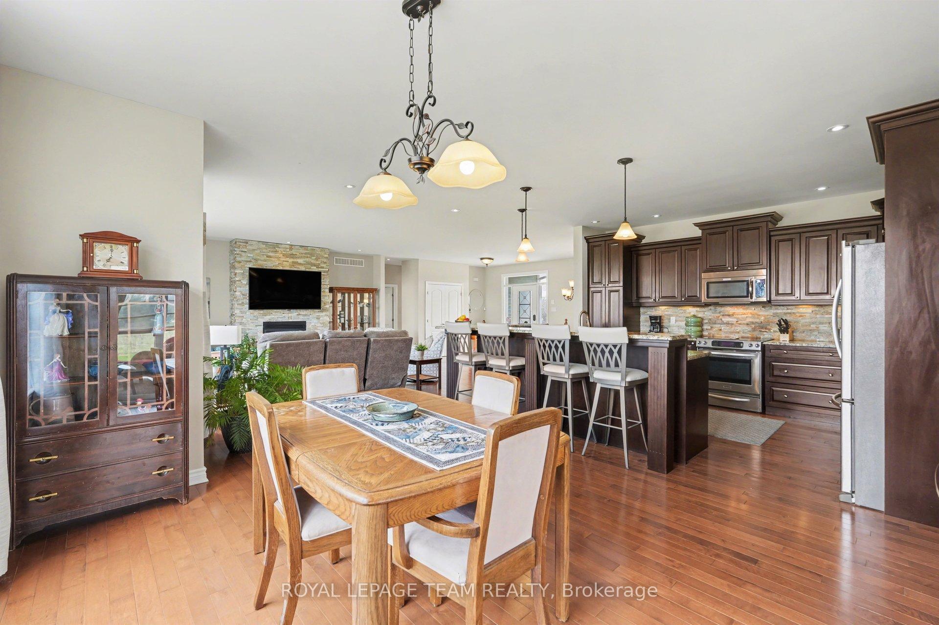 Photo 15 of 10 Old Kingston Road, Rideau Lakes, Rideau Lakes (South Elmsley) Twp — HOMEH