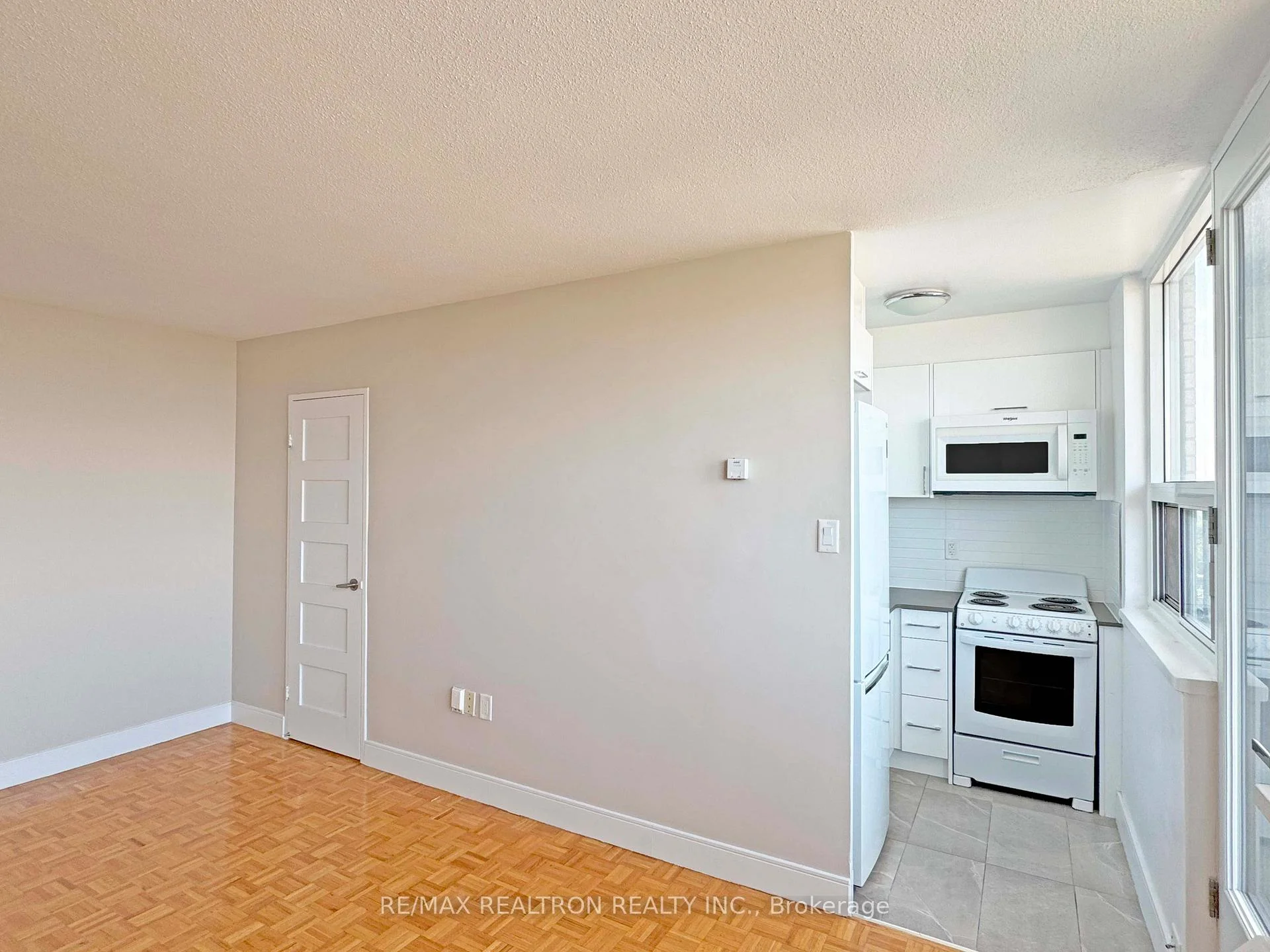 Photo 17 of Unit 501, 1500 Bathurst Street, Toronto, Humewood-Cedarvale — HOMEH
