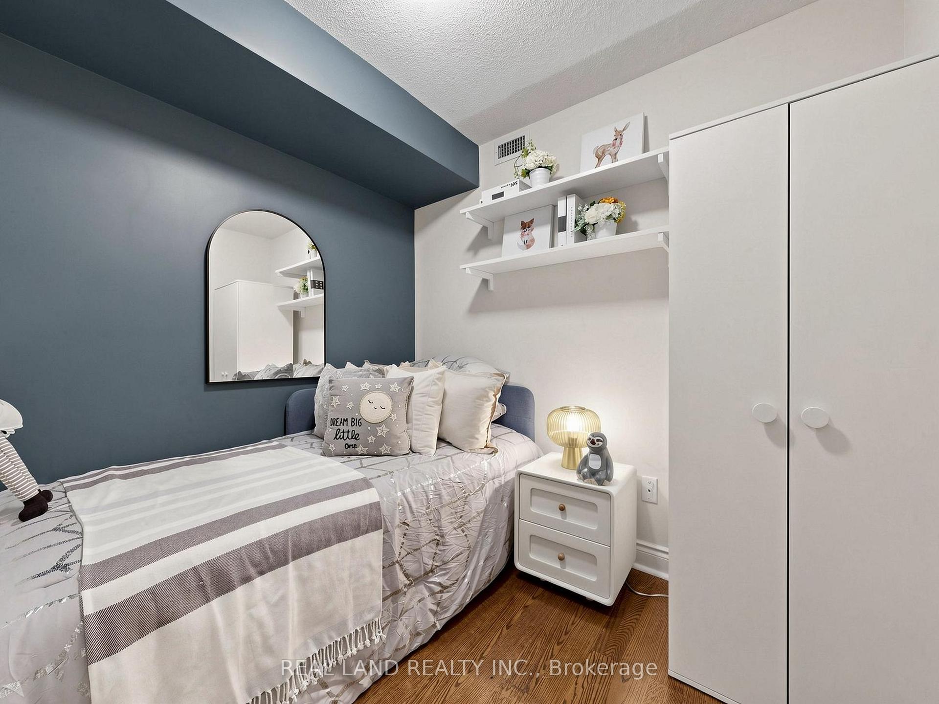 Photo 23 of Unit 805, 60 Brian Harrison Way, Scarborough, Bendale — HOMEH