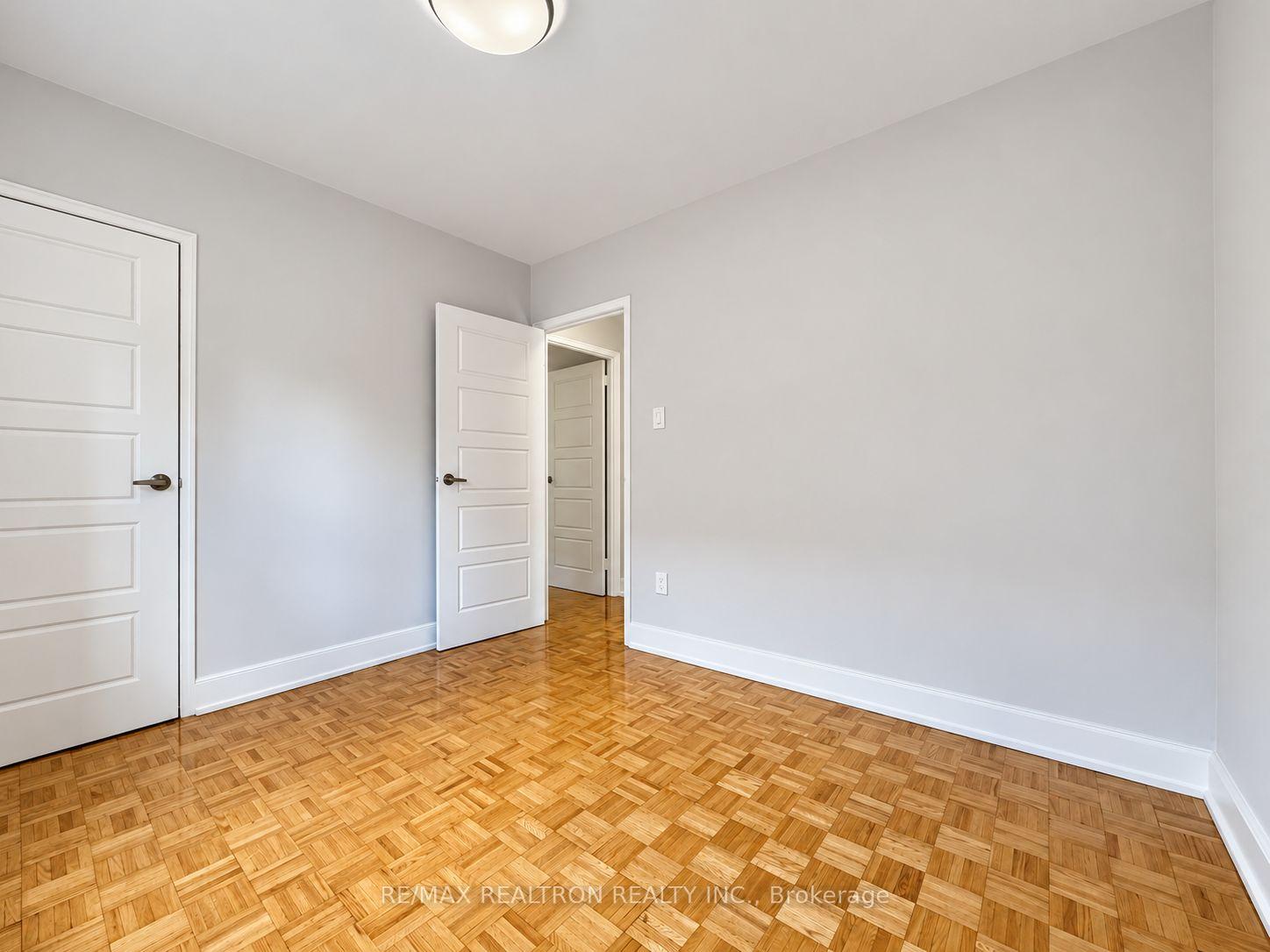 Photo 12 of Unit 201, 1291 Bayview Avenue, Toronto, Leaside — HOMEH