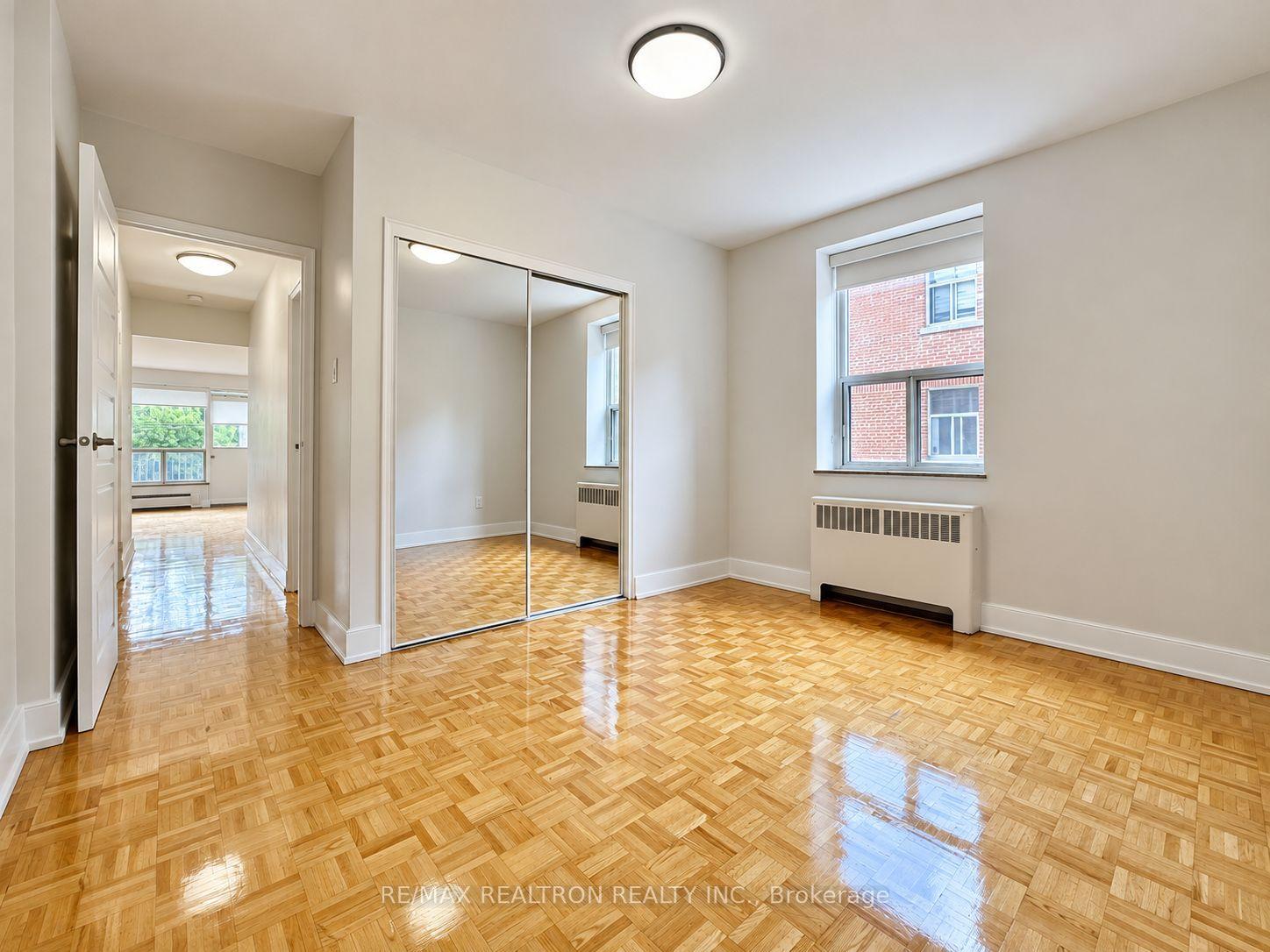 Photo 13 of Unit 201, 1291 Bayview Avenue, Toronto, Leaside — HOMEH