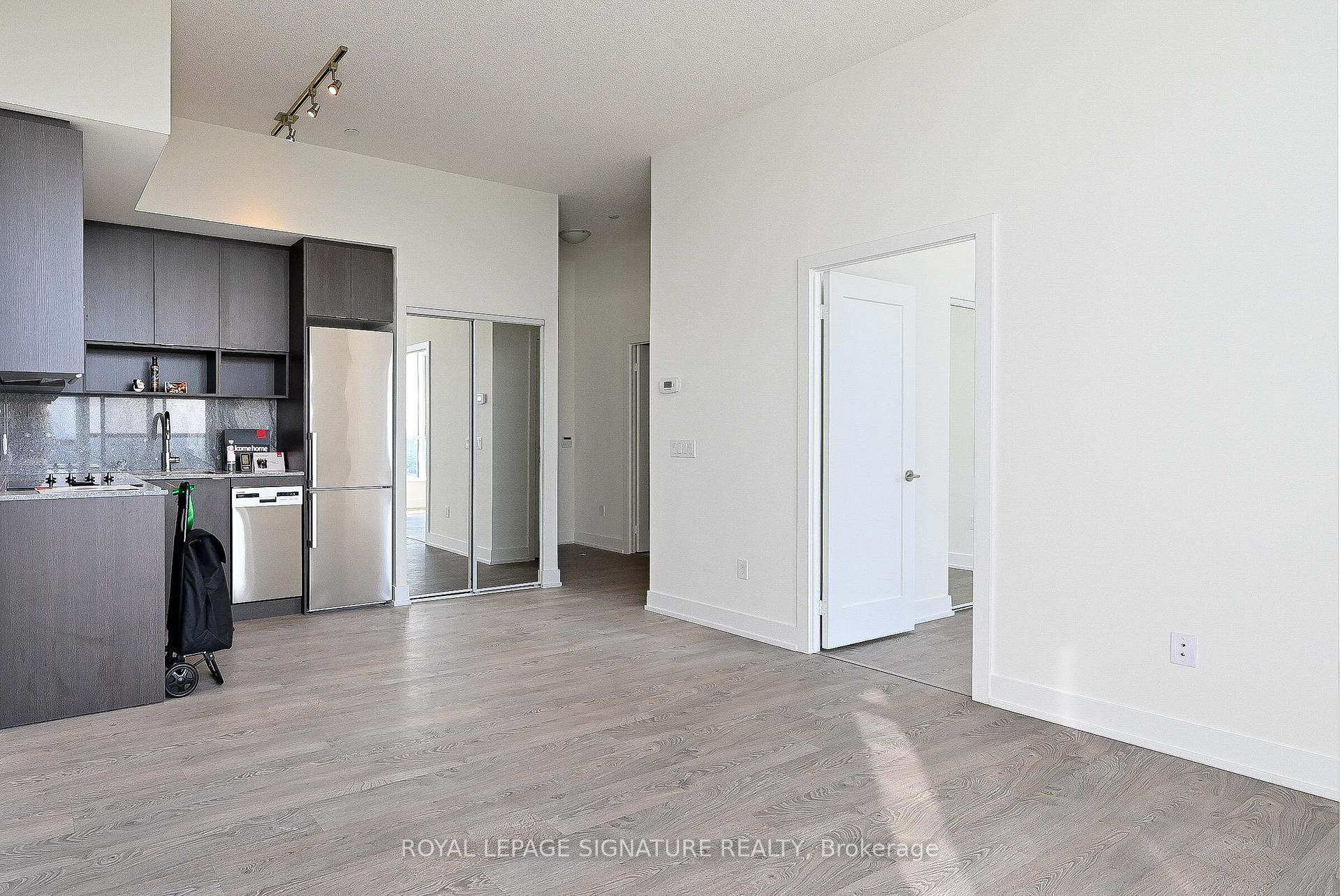 Photo 7 of Unit 3203, 7 Mabelle Avenue, Etobicoke, Islington-City Centre West — HOMEH
