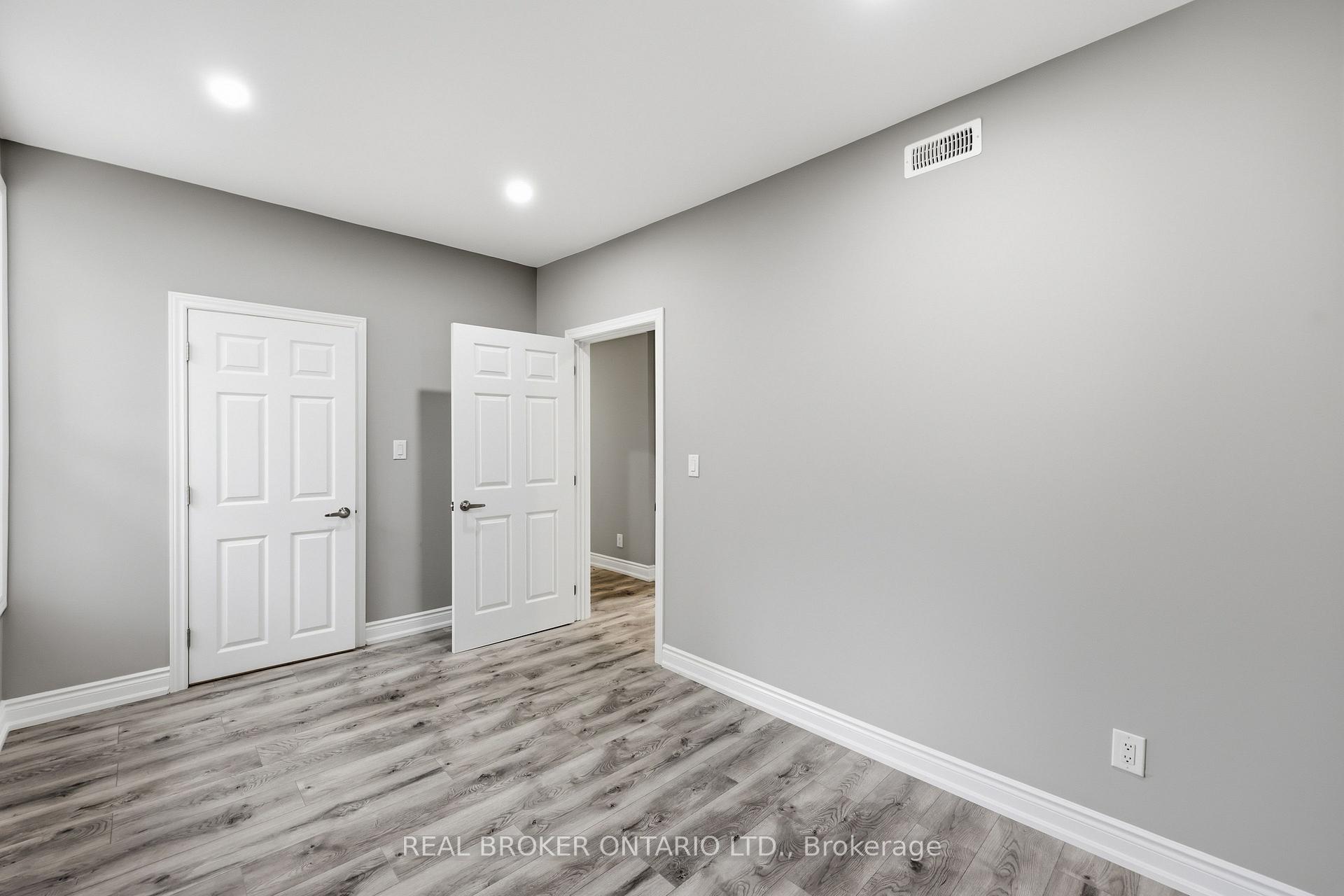 Photo 21 of 98 Duke Street, Hamilton, Durand — HOMEH