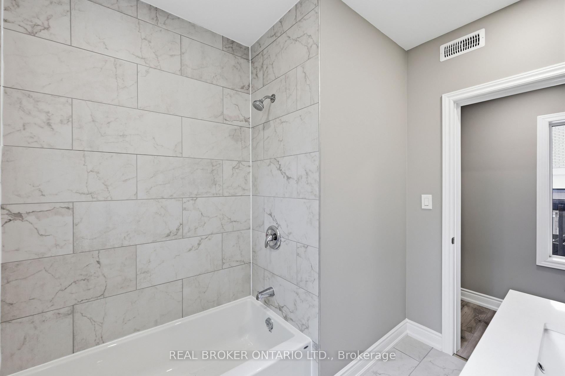 Photo 23 of 98 Duke Street, Hamilton, Durand — HOMEH