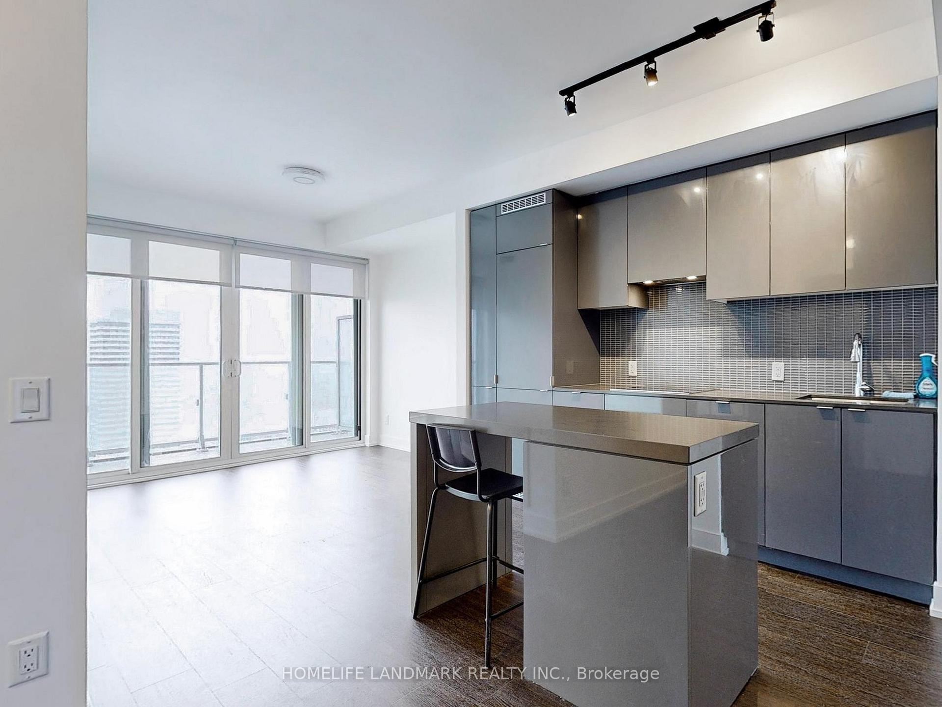 Photo 6 of Unit 3806, 7 Grenville Street, Toronto, Bay Street Corridor — HOMEH
