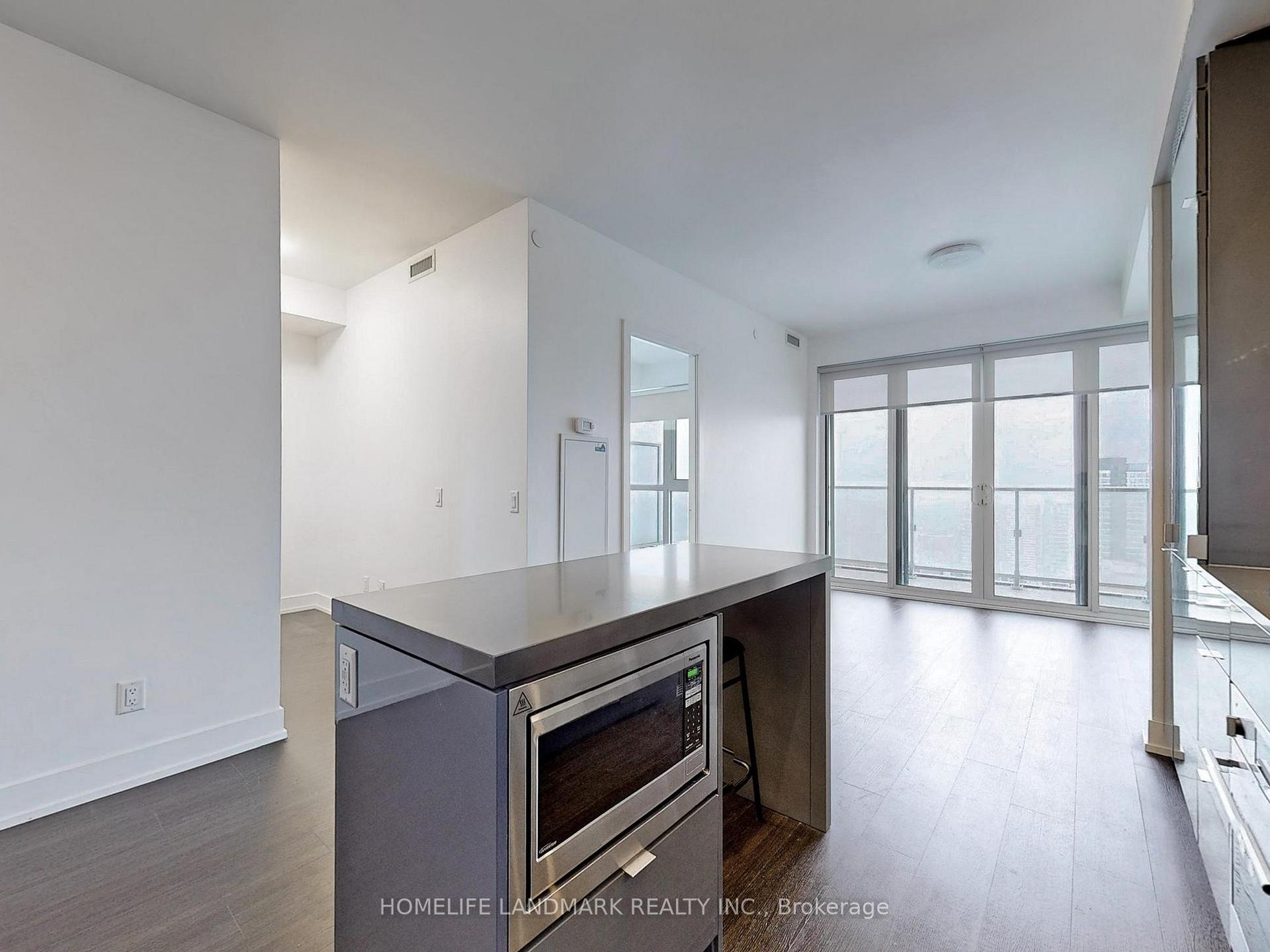 Photo 7 of Unit 3806, 7 Grenville Street, Toronto, Bay Street Corridor — HOMEH