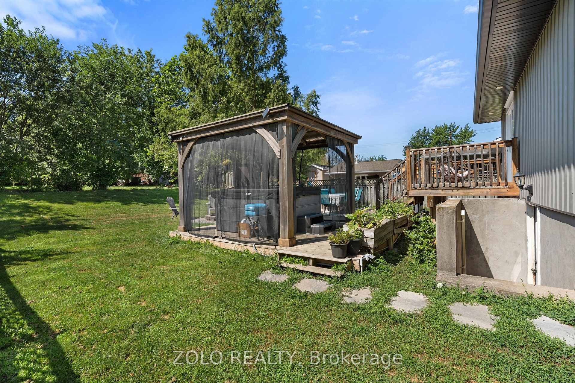 Photo 38 of 13 Cowan Drive, Thorold, Allanburg/Thorold South — HOMEH