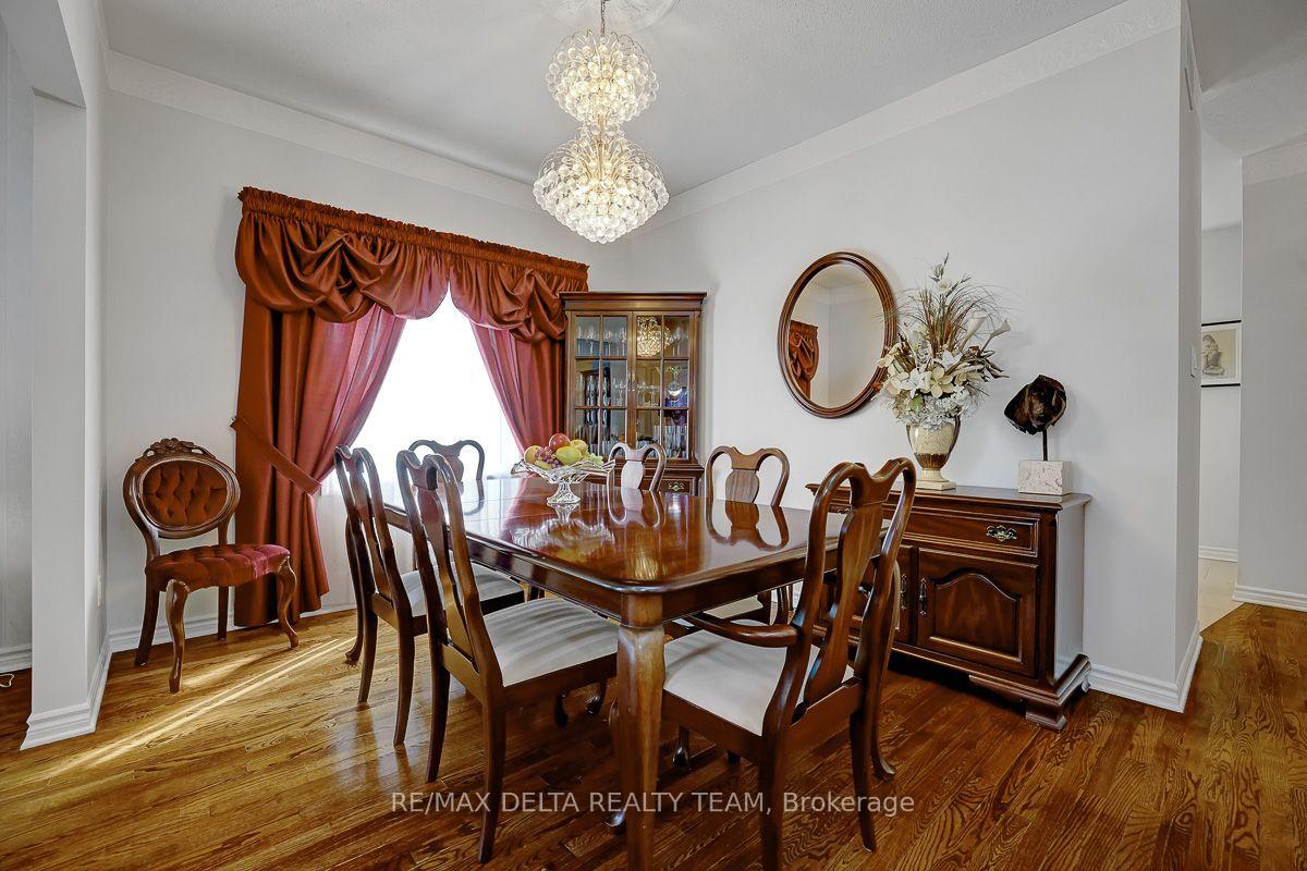 Photo 10 of 1032 Valin Street, Ottawa, Fallingbrook/Gardenway South — HOMEH