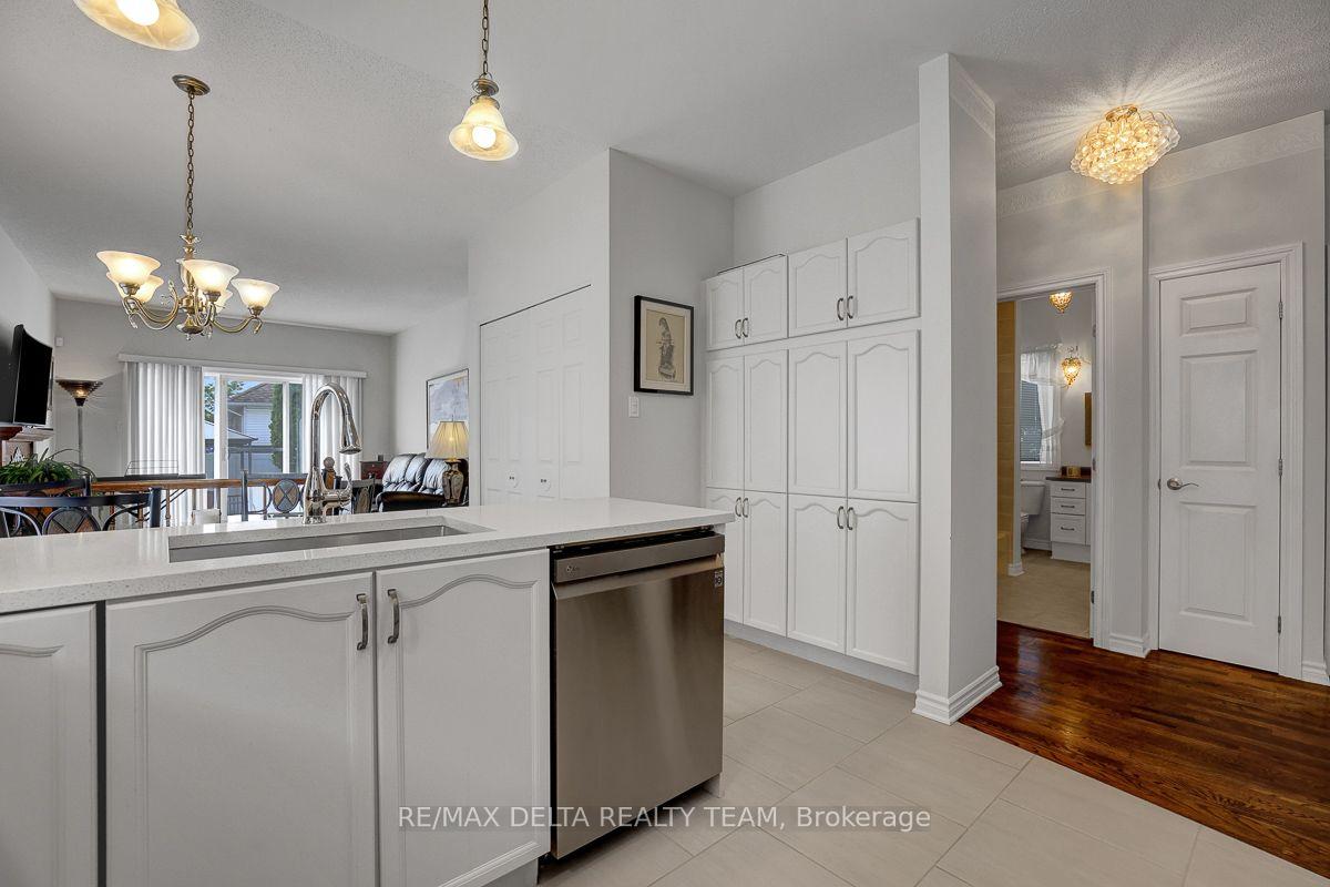 Photo 18 of 1032 Valin Street, Ottawa, Fallingbrook/Gardenway South — HOMEH