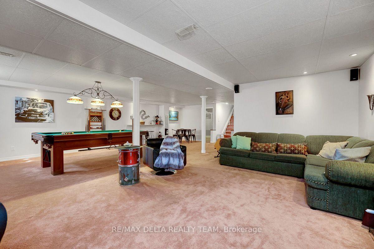 Photo 31 of 1032 Valin Street, Ottawa, Fallingbrook/Gardenway South — HOMEH