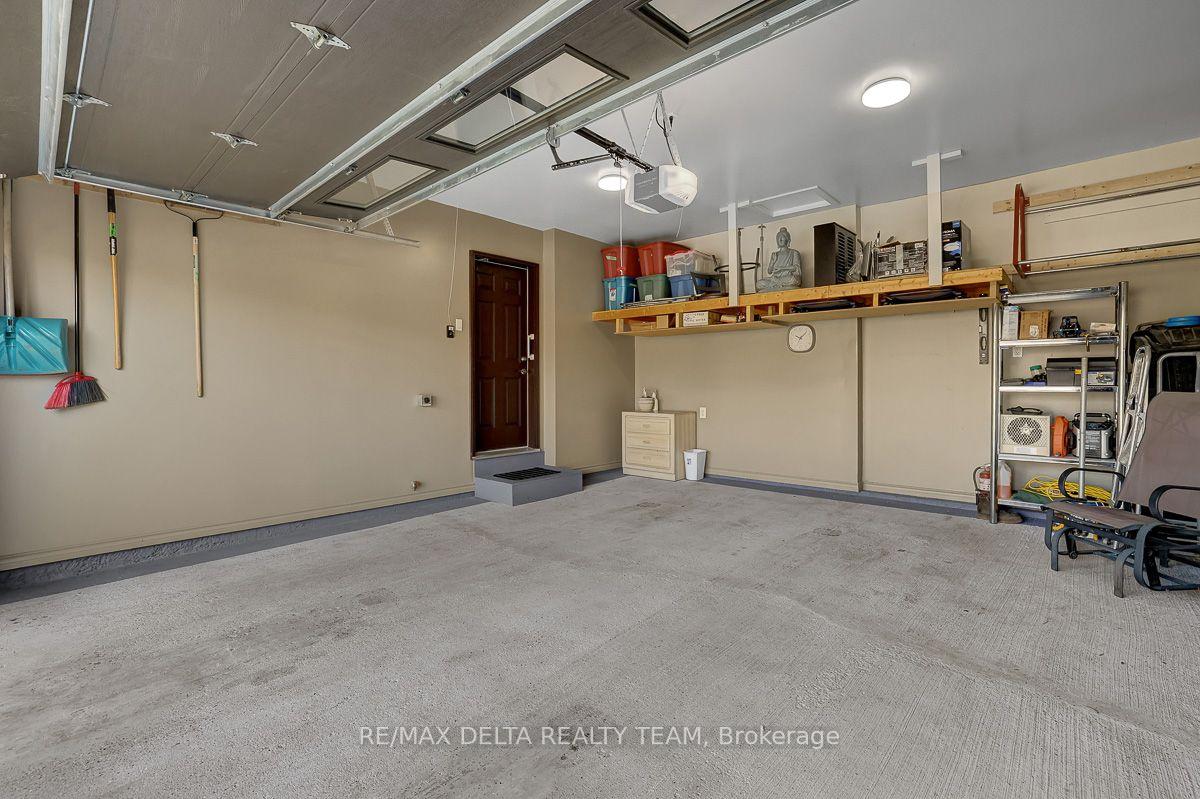 Photo 37 of 1032 Valin Street, Ottawa, Fallingbrook/Gardenway South — HOMEH