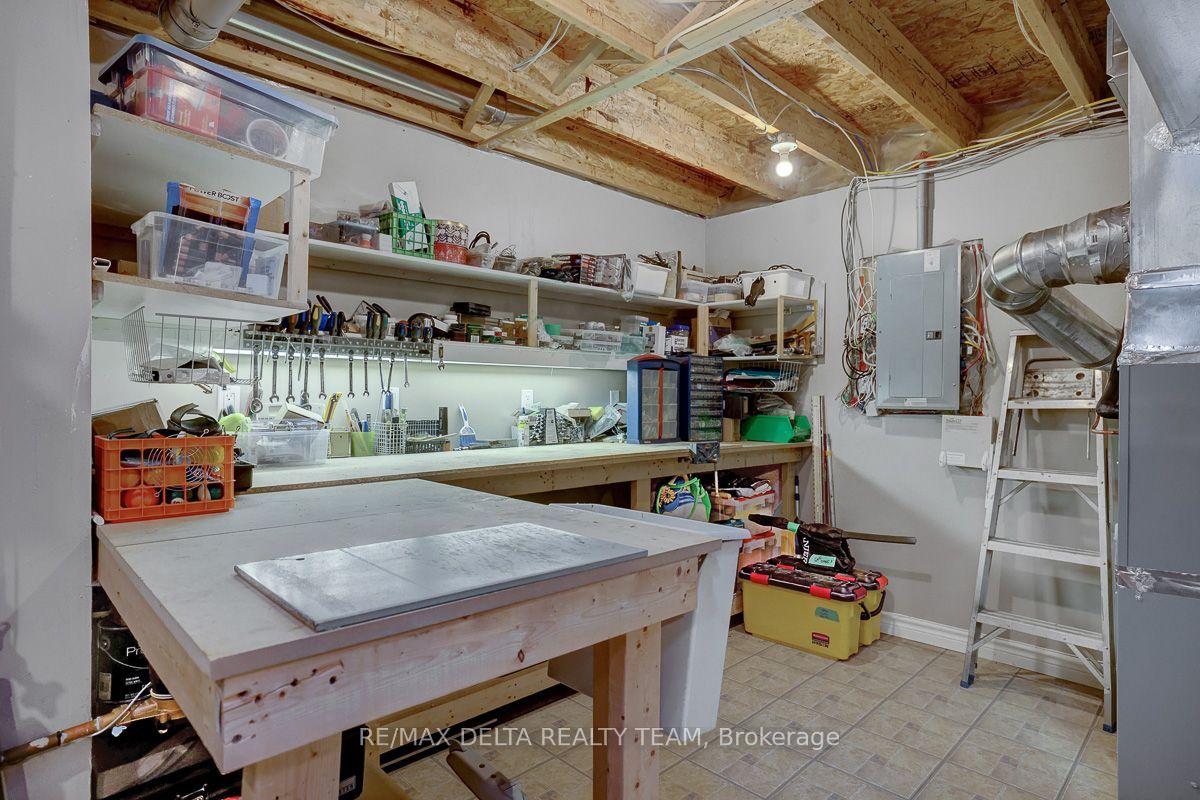 Photo 39 of 1032 Valin Street, Ottawa, Fallingbrook/Gardenway South — HOMEH