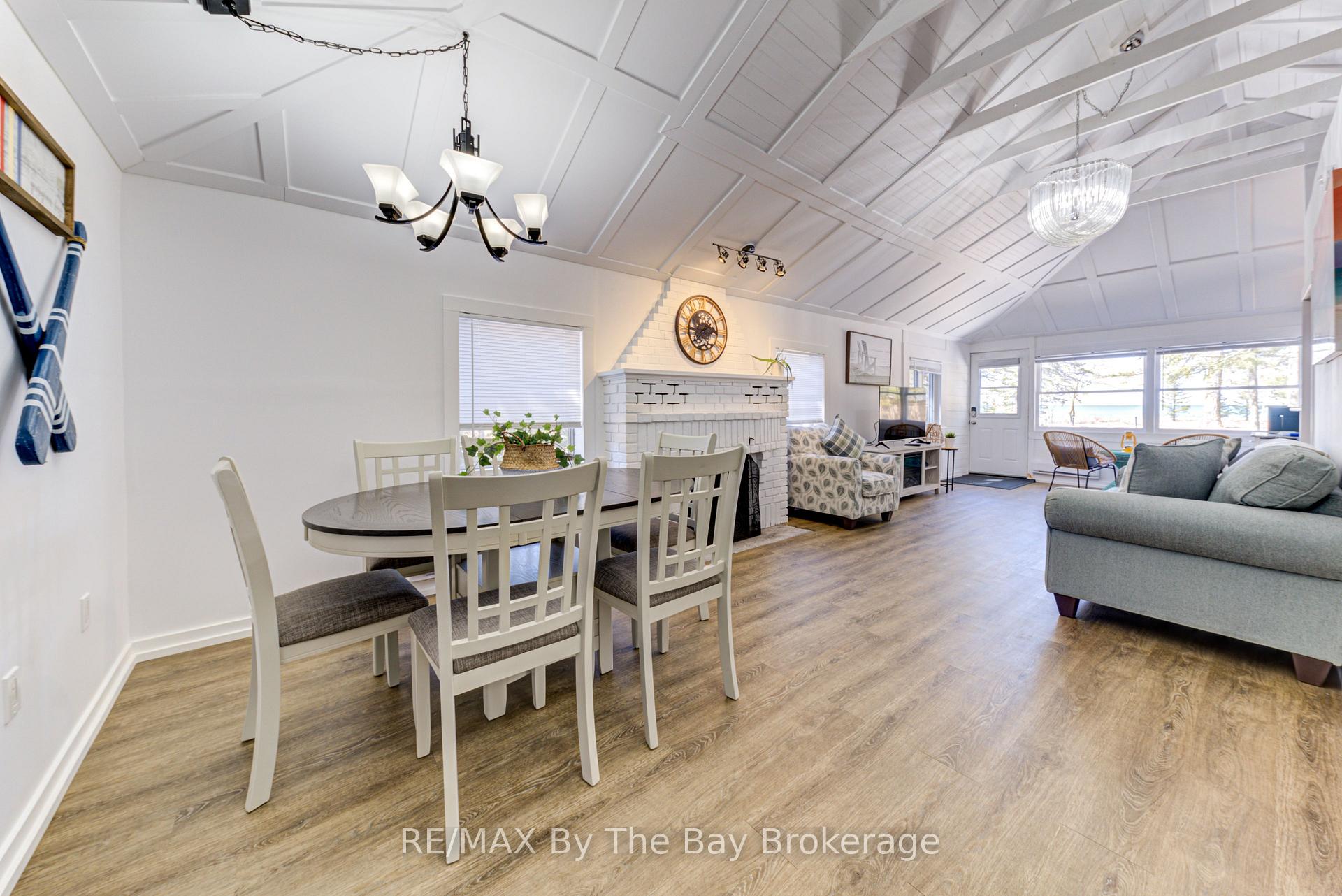 Photo 5 of 278 Coastline Drive, Wasaga Beach — HOMEH