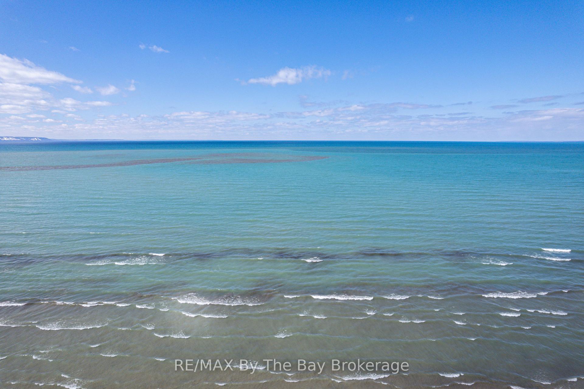 Photo 17 of 278 Coastline Drive, Wasaga Beach — HOMEH