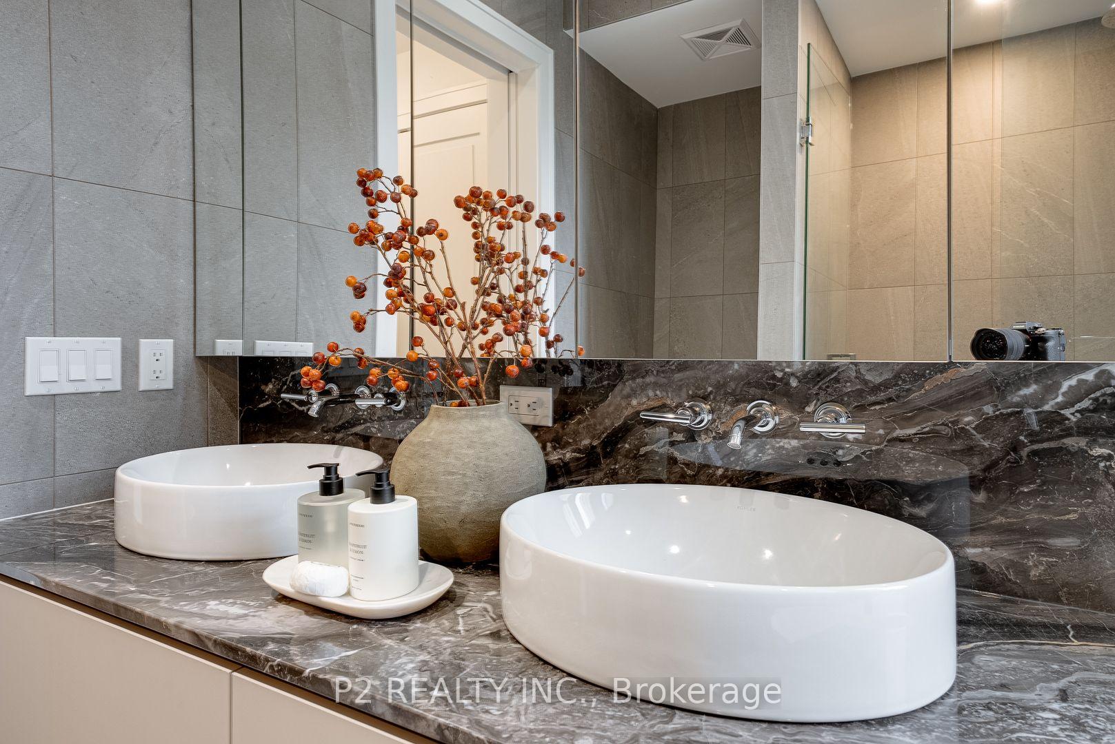 Photo 11 of Unit 208, 2 Forest Hill, Toronto, Casa Loma — HOMEH