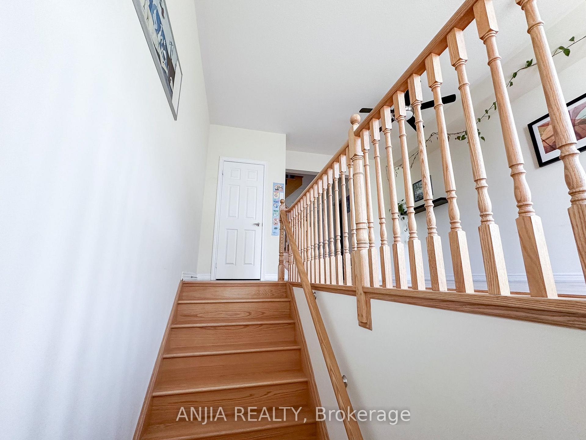 Photo 4 of 16 Weidman Lane, Markham, Greensborough — HOMEH