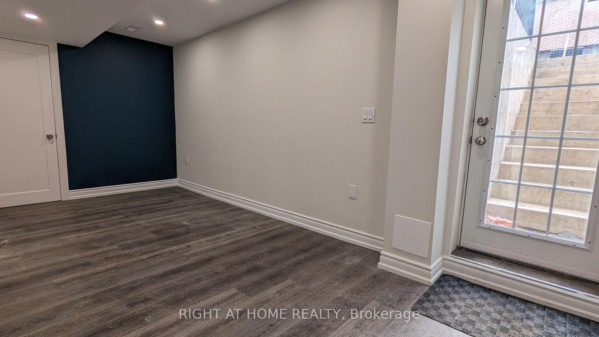Photo 4 of Unit Basement Unit, 5654 Churchill Meadows Boulevard, Mississauga, Churchill Meadows — HOMEH