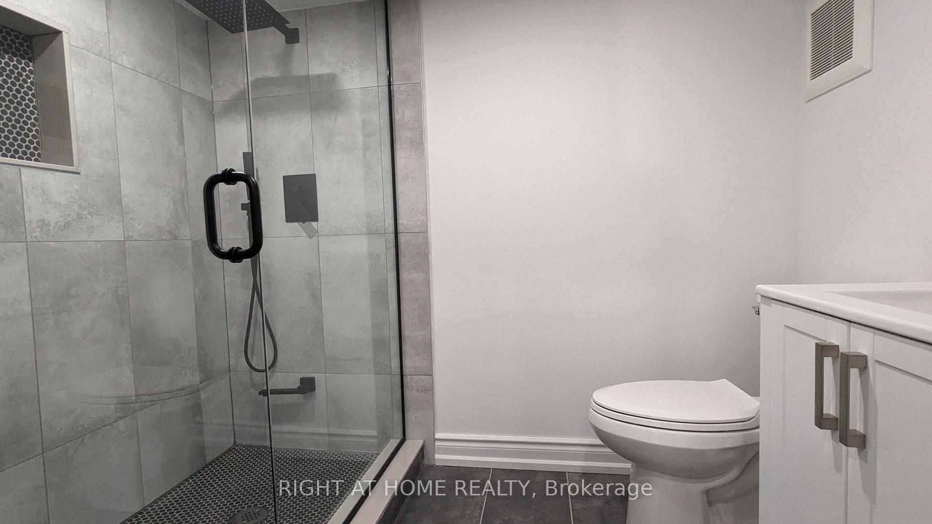 Photo 10 of Unit Basement Unit, 5654 Churchill Meadows Boulevard, Mississauga, Churchill Meadows — HOMEH