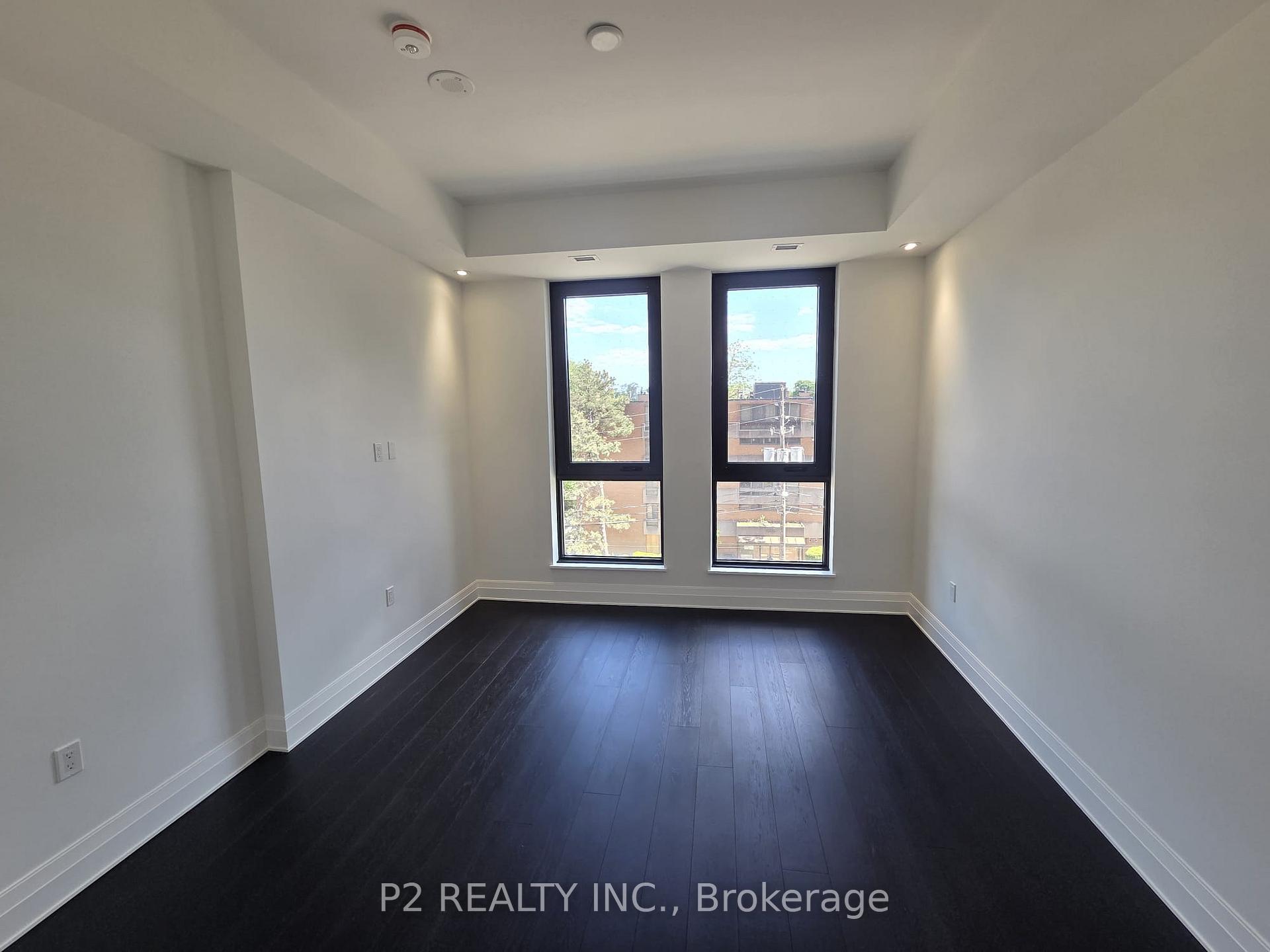 Photo 8 of Unit 406, 2 Forest Hill Road, Toronto, Casa Loma — HOMEH