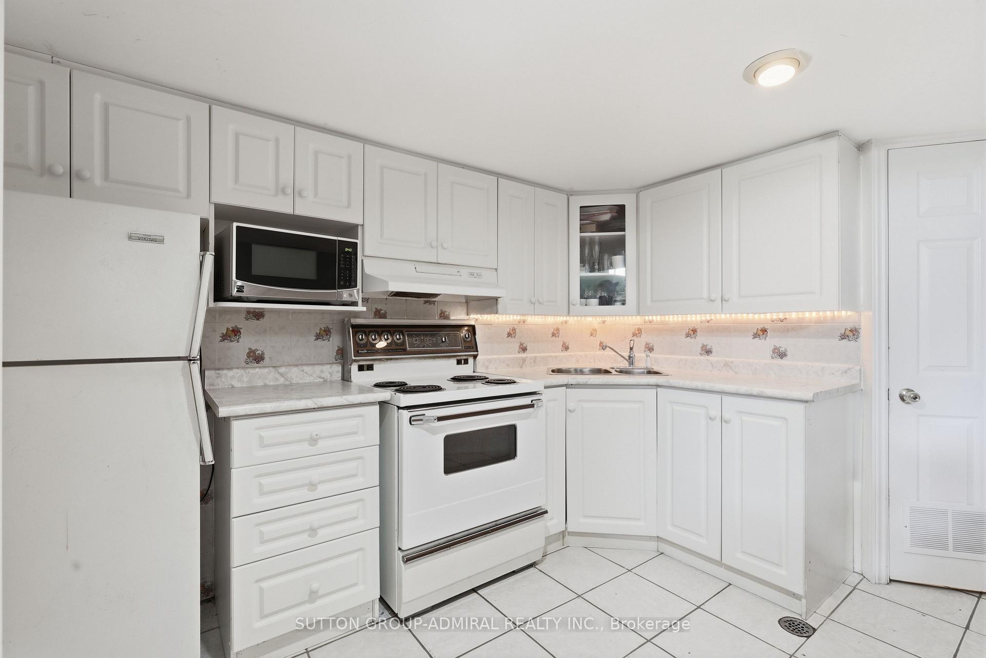 Photo 24 of 96 Islay Crescent, Vaughan, Maple — HOMEH